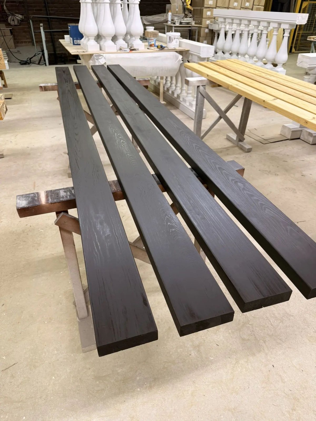 Длинные доски 2 метра — термомодифицированная сосна QUCON WOOD, готовая партия на производстве